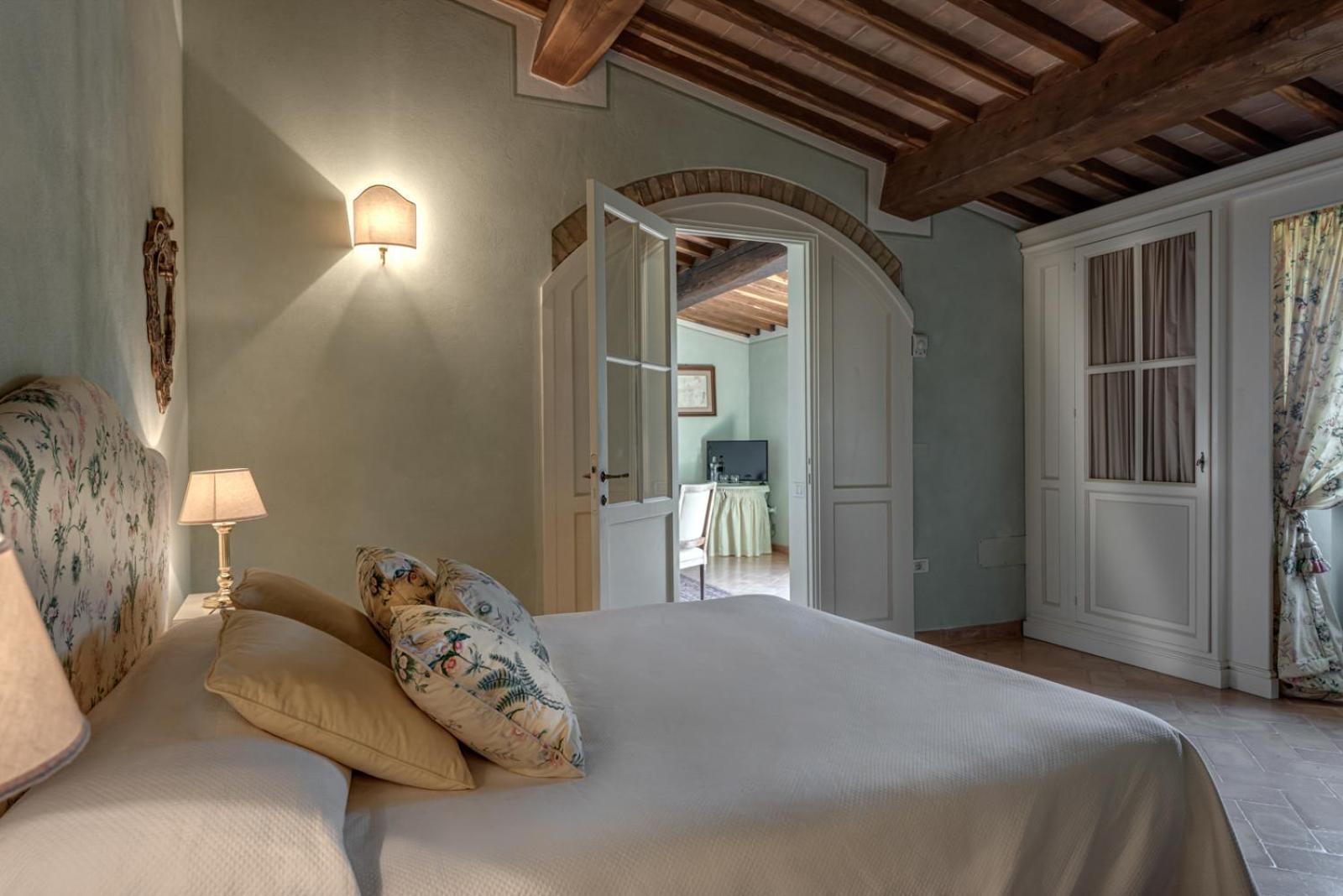 Villa Il Castagno Wine & Resort Siena Ngoại thất bức ảnh