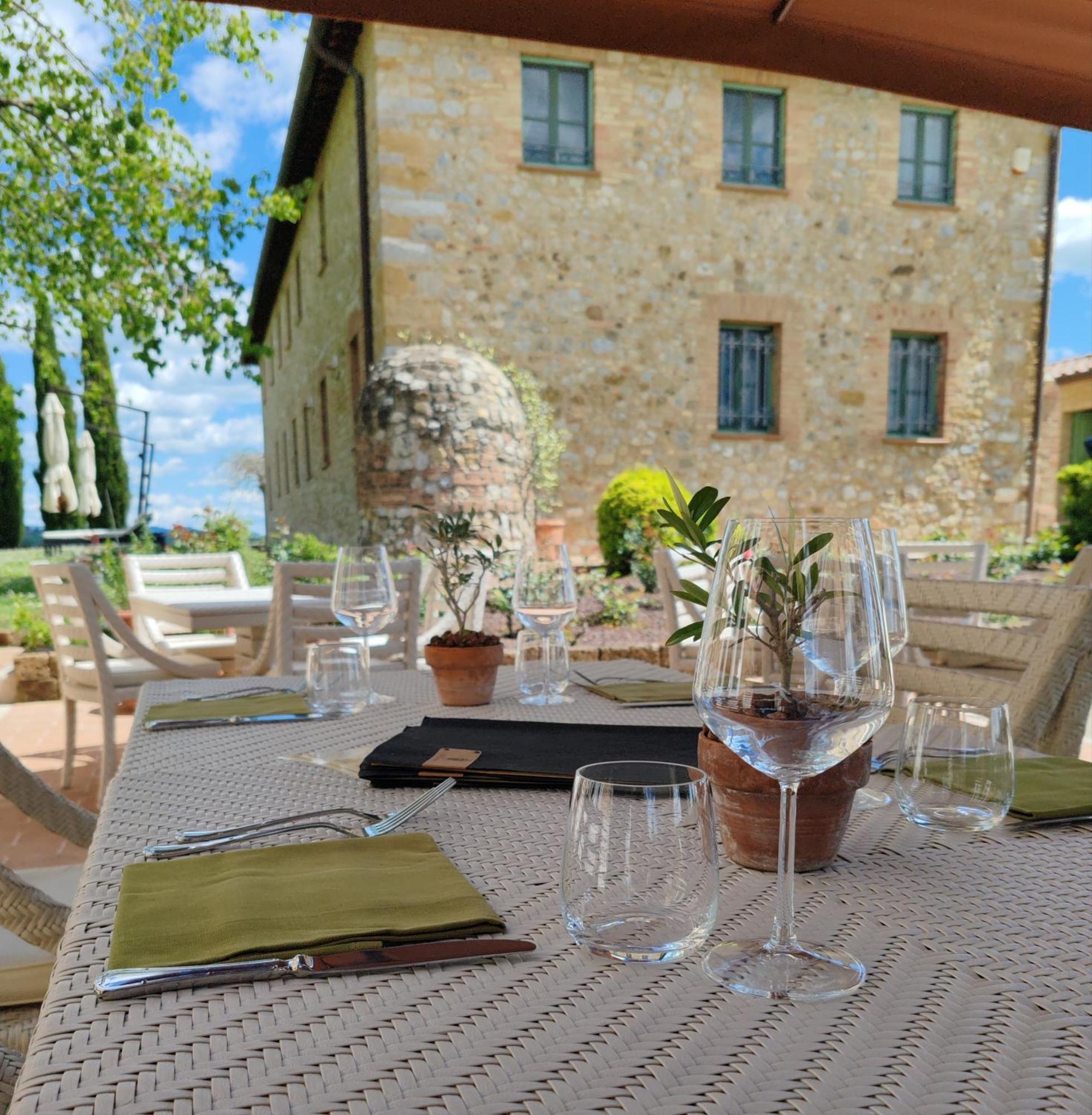 Villa Il Castagno Wine & Resort Siena Ngoại thất bức ảnh