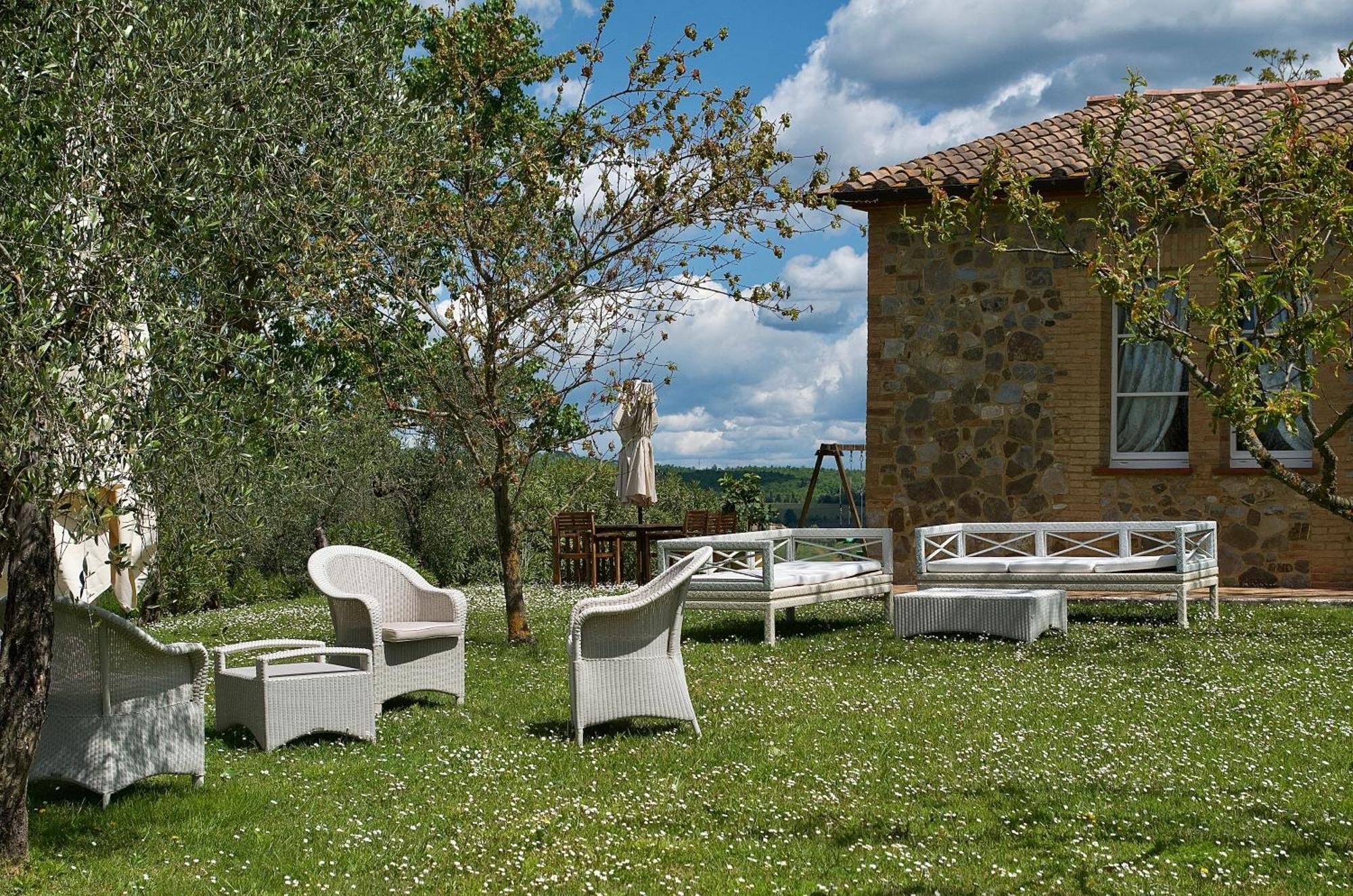 Villa Il Castagno Wine & Resort Siena Ngoại thất bức ảnh