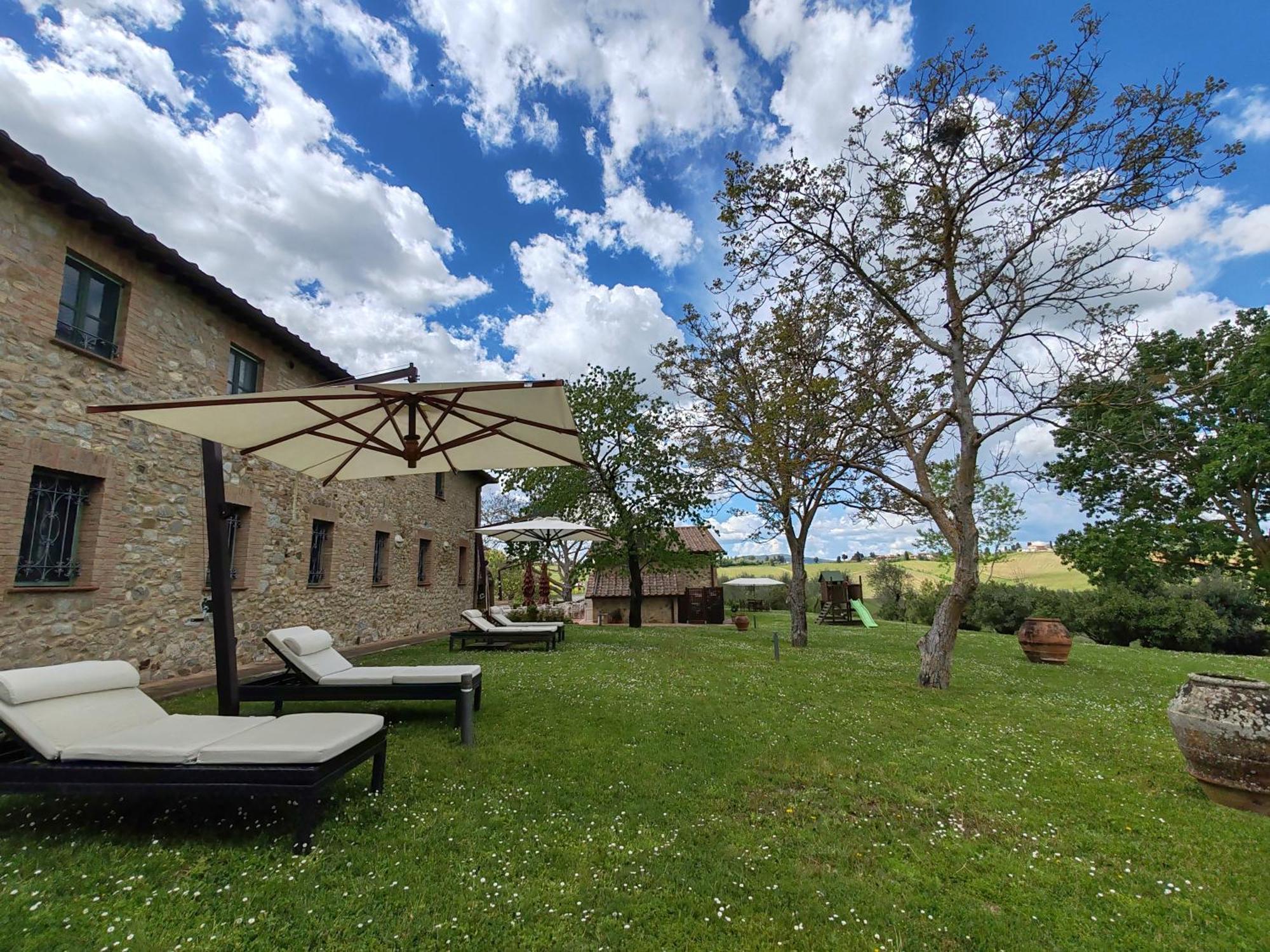 Villa Il Castagno Wine & Resort Siena Ngoại thất bức ảnh